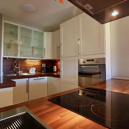 Pearl Apartment